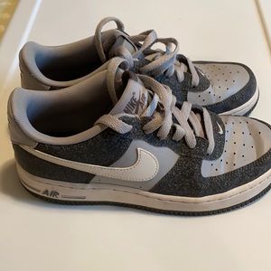 Nike Air Force One, Size 5.5Y (women’s 7.5)